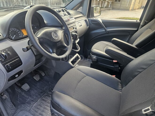 Mercedes Vito-12