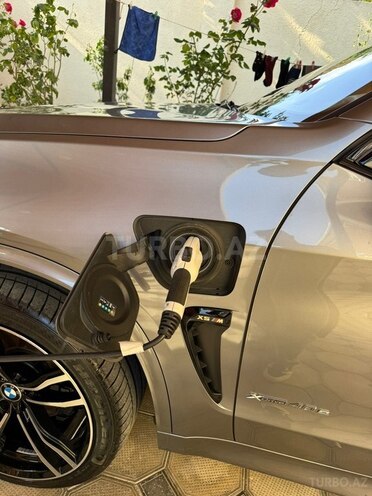 BMW X5-8
