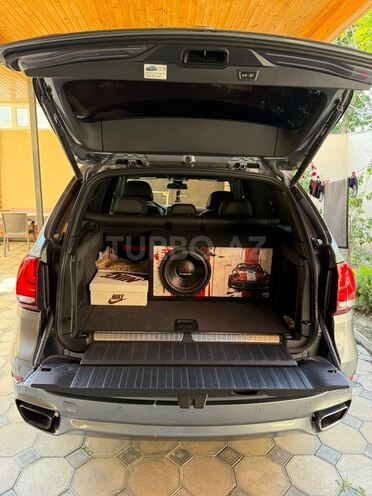 BMW X5-6
