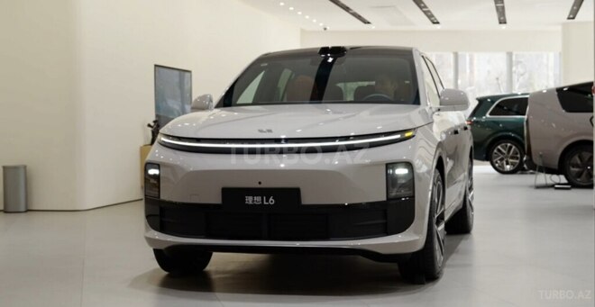 Li Auto L6-1