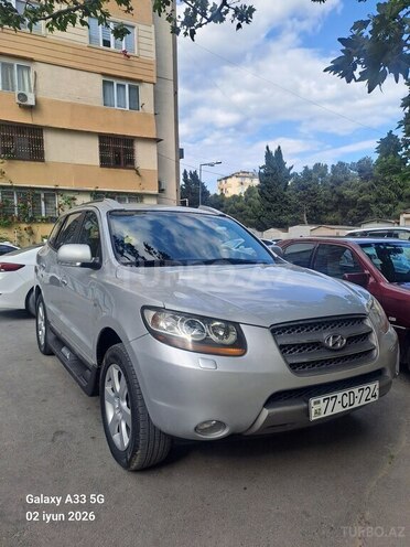 Hyundai Santa Fe-1