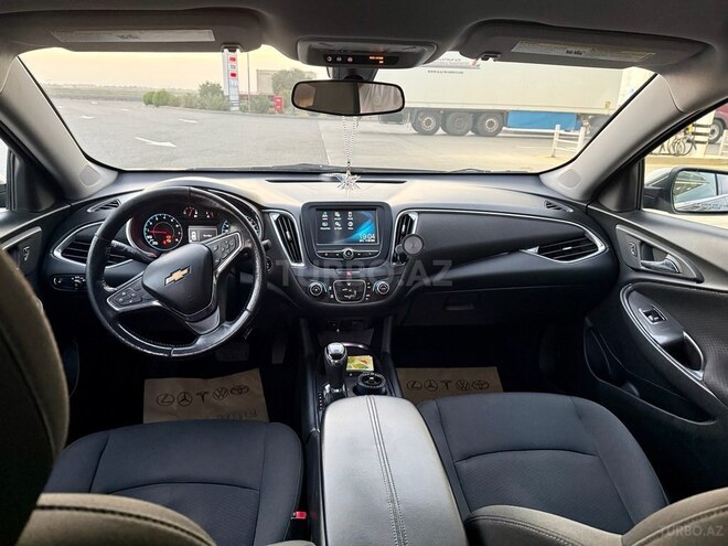 Chevrolet Malibu-6