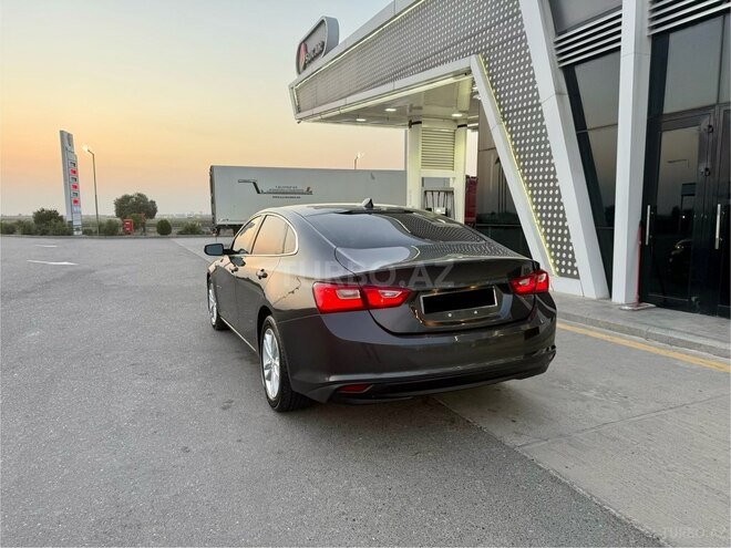 Chevrolet Malibu-4