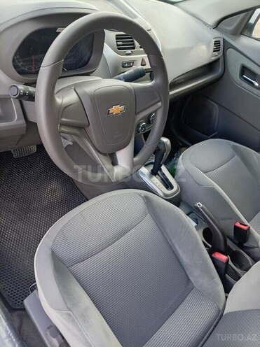 Chevrolet Cobalt-6
