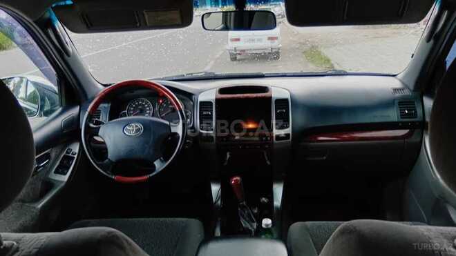Toyota Land Cruiser Prado-6