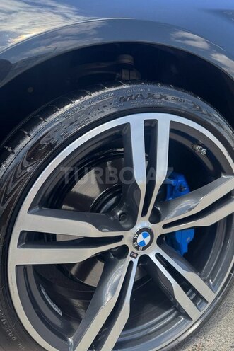 BMW 530e-7