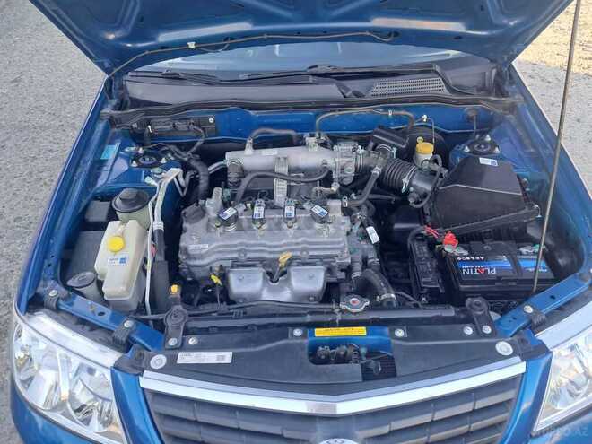Nissan Sunny-6