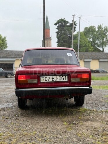 LADA (VAZ) 2107-5