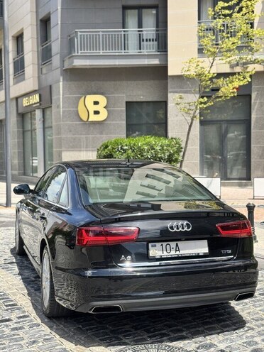 Audi A6-5