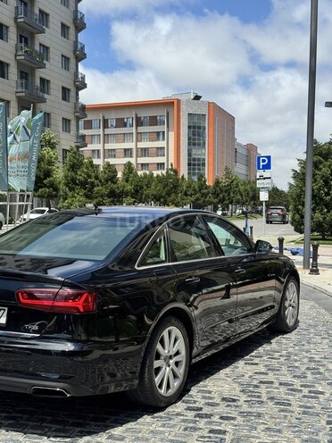 Audi A6-6