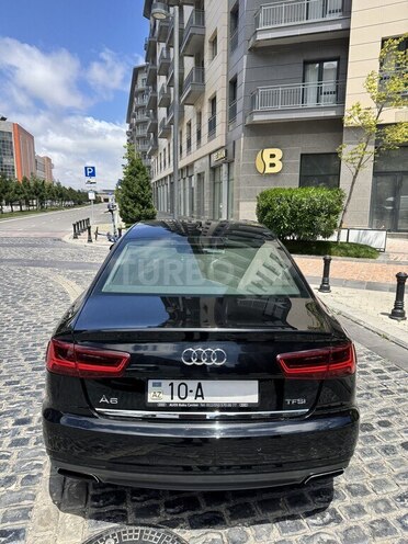 Audi A6-4