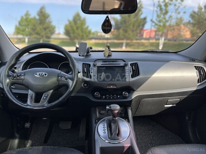 Kia Sportage-13