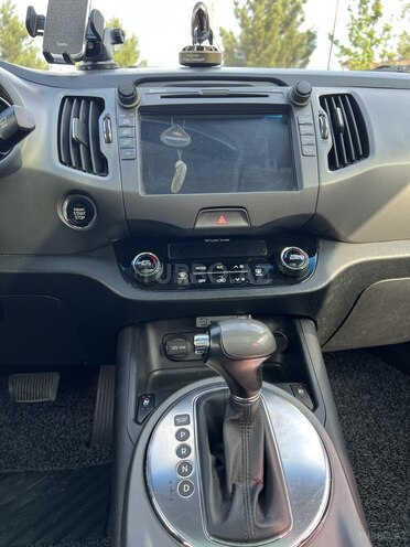 Kia Sportage-16