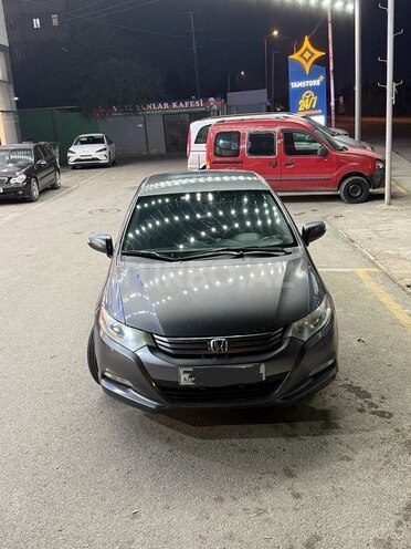 Honda Insight-1
