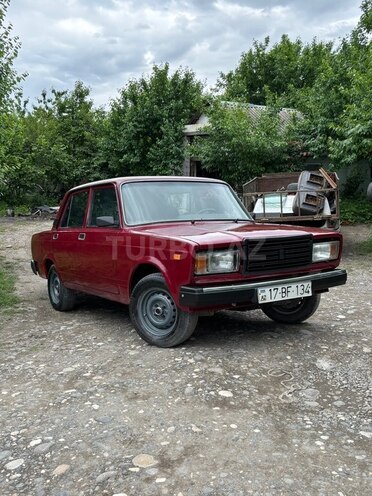 LADA (VAZ) 2107-1