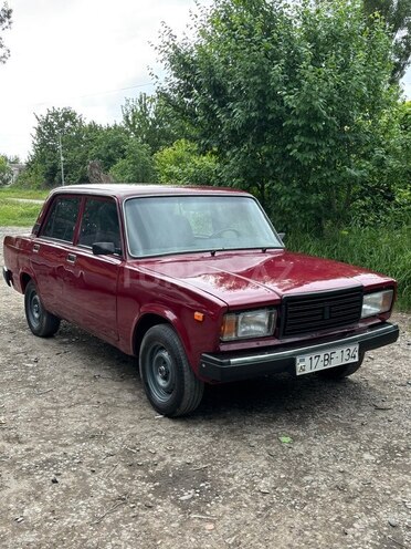 LADA (VAZ) 2107-10