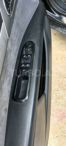 Peugeot 407-10