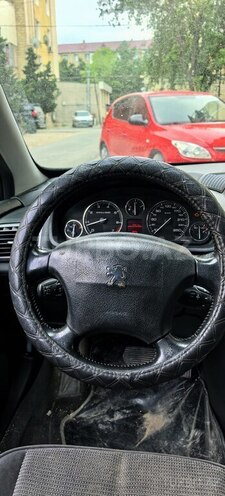 Peugeot 407-8