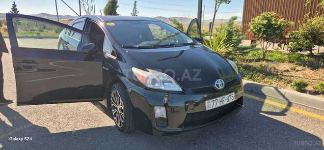 Toyota Prius-3