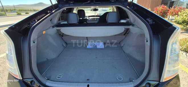 Toyota Prius-6
