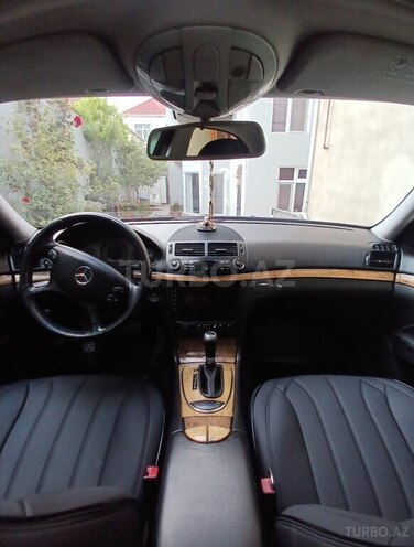 Mercedes E 220-7