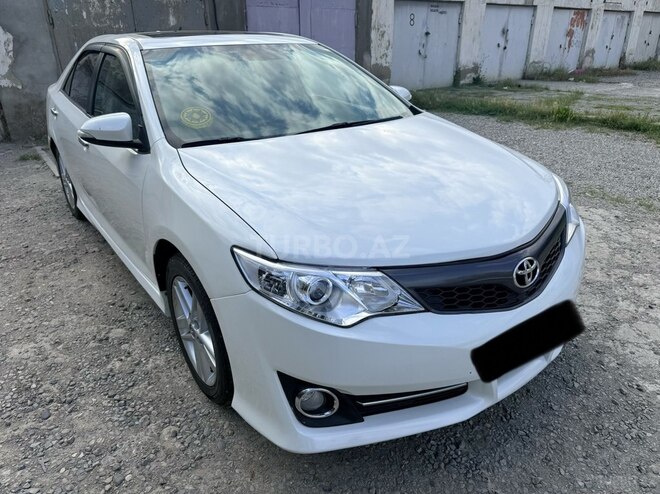 Toyota Camry-2
