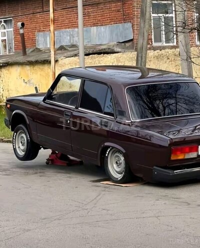 LADA (VAZ) 2107-3