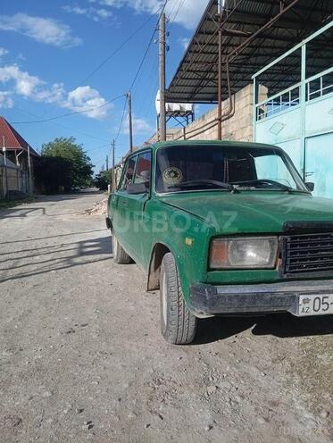 LADA (VAZ) 2107-2