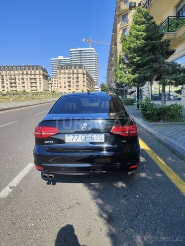 Volkswagen Jetta-2