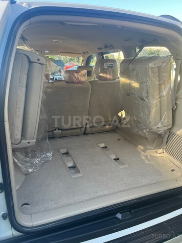 Toyota Land Cruiser Prado-9
