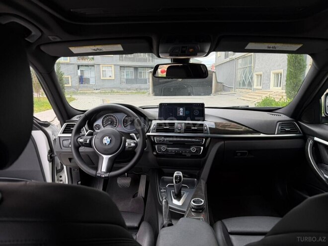 BMW 330-12
