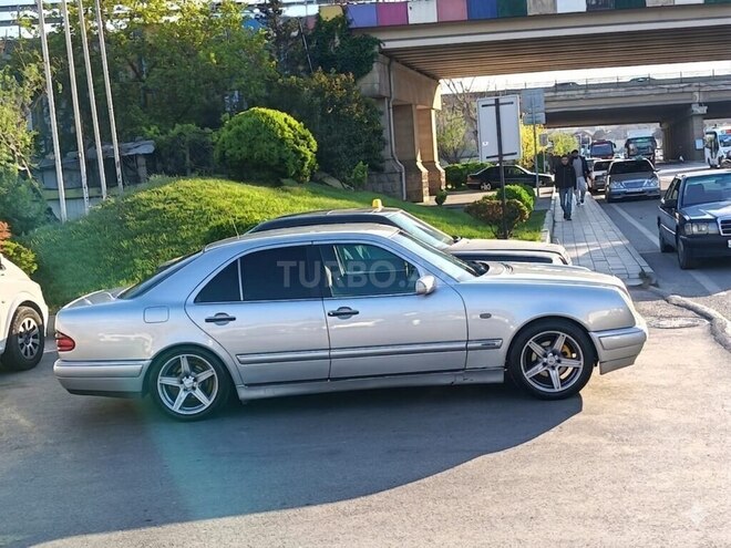 Mercedes E 230 1995, 645,036 km - 2.3 l - Bakı