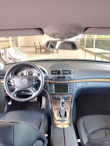 Mercedes E 220-3