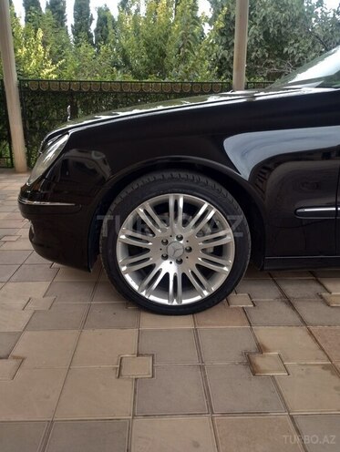 Mercedes E 220-16