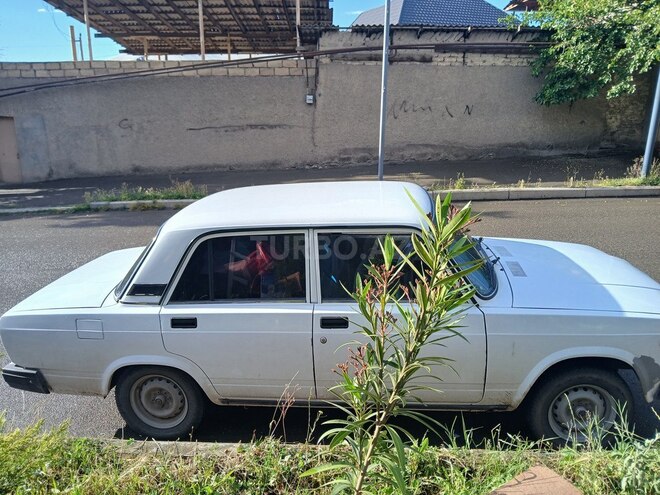 LADA (VAZ) 2107-5