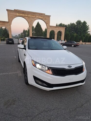 Kia Optima-1