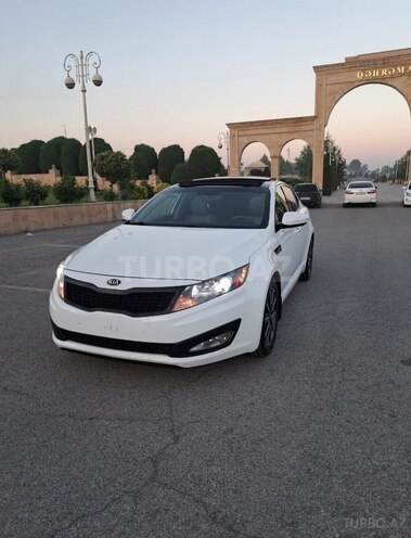 Kia Optima-3