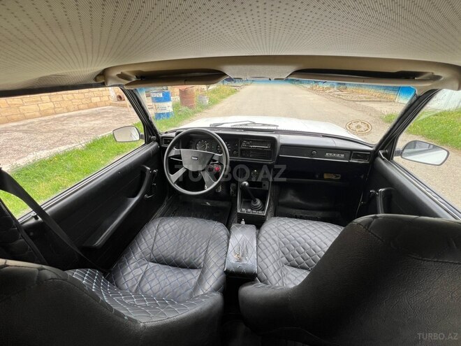LADA (VAZ) 2107-13