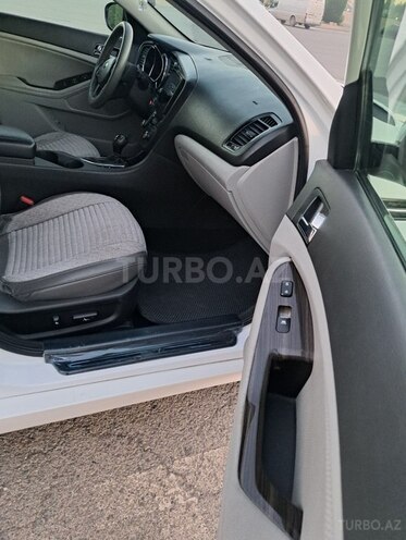 Kia Optima-6