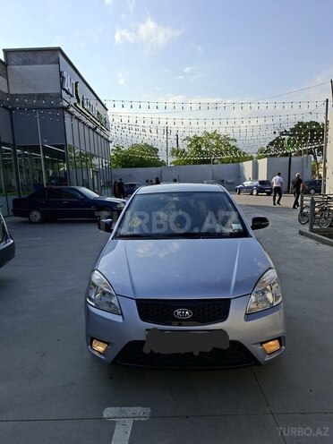 Kia Rio-2