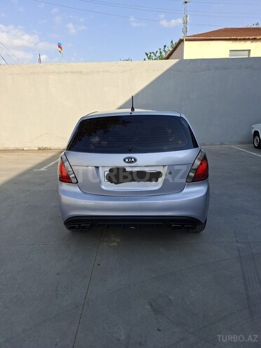 Kia Rio-4