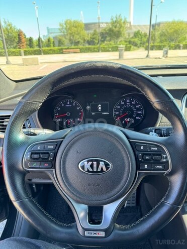 Kia Optima-15