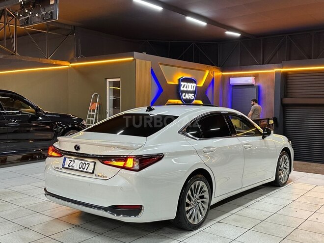 Lexus ES 250-7