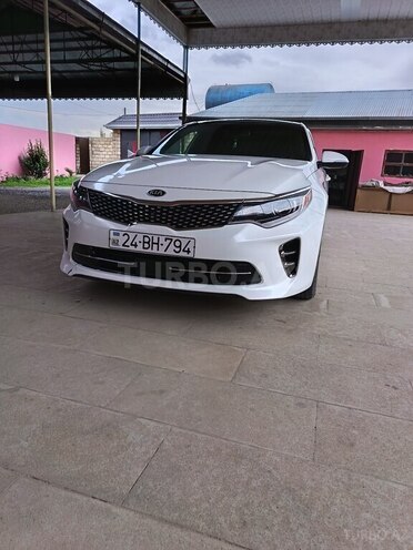 Kia Optima-1
