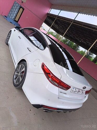 Kia Optima-6