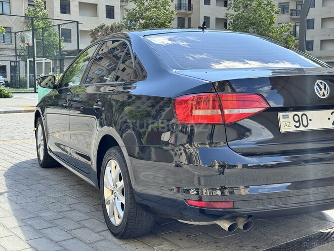 Volkswagen Jetta-7