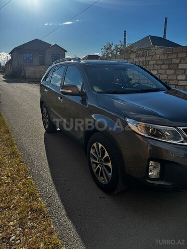Kia Sorento-7