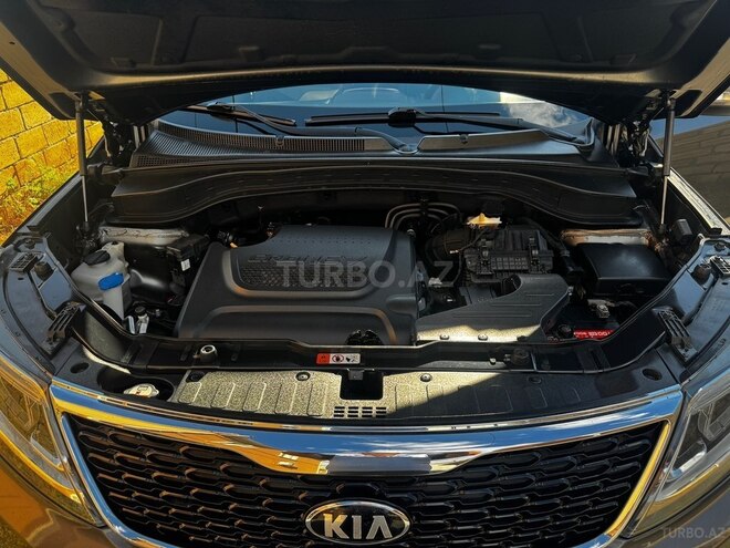 Kia Sorento-14