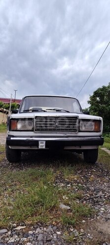 LADA (VAZ) 2107-1