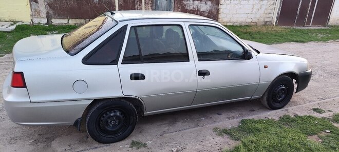 Daewoo Nexia-4